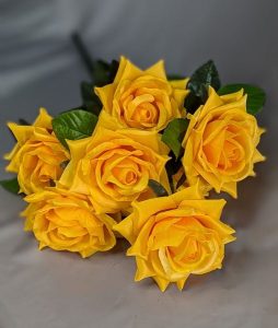 Б1125 Букет роз 7г.